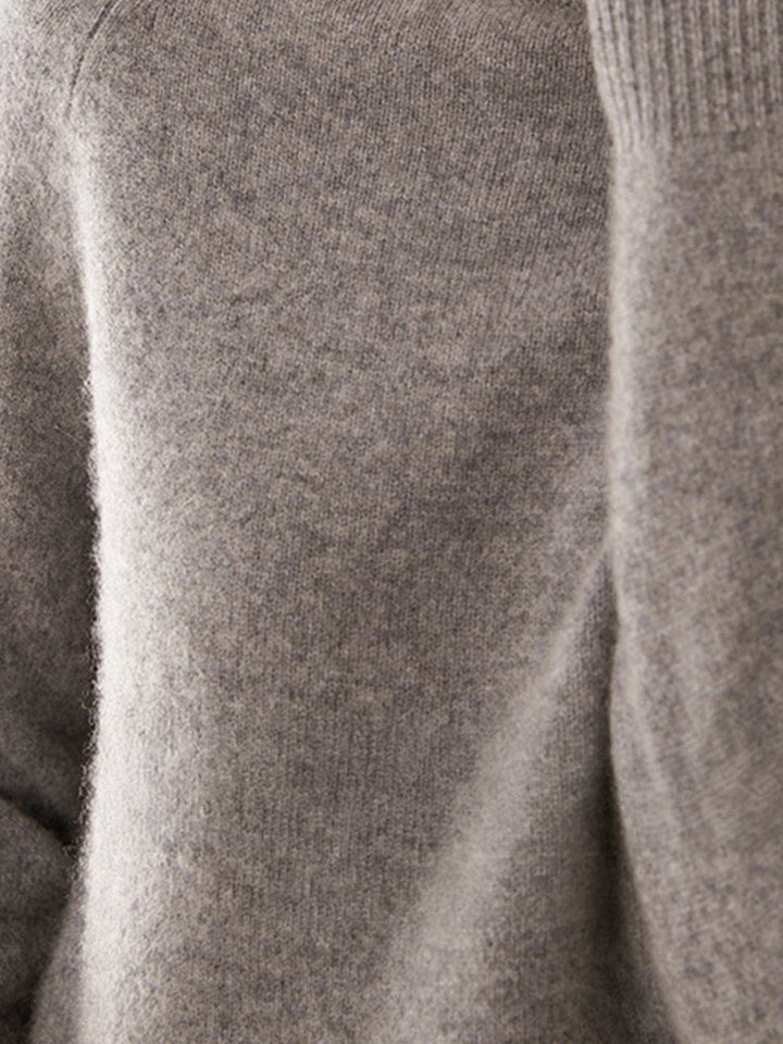 100% Italian Cashmere Sweater