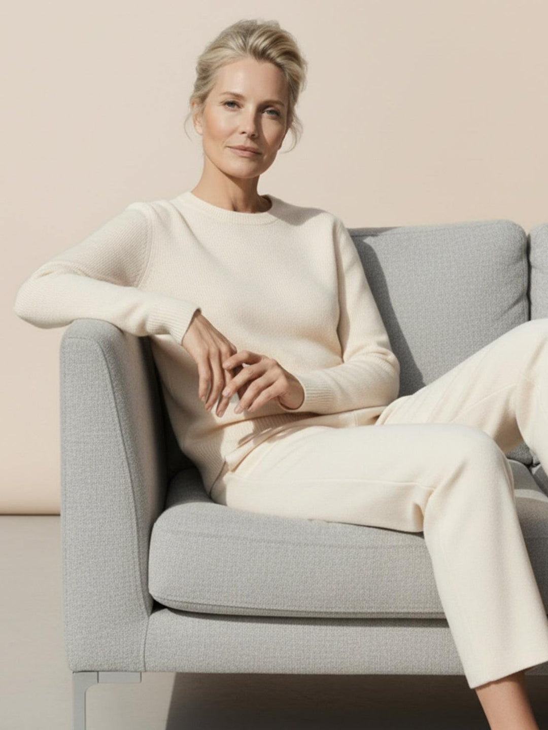 Wool-Cashmere Round Neck Pullover