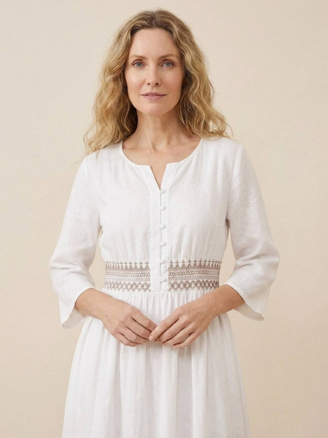 Robe midi brodée 100 % coton-lin