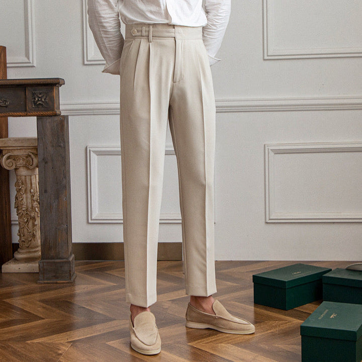 PARIS – Pantalon Old Money
